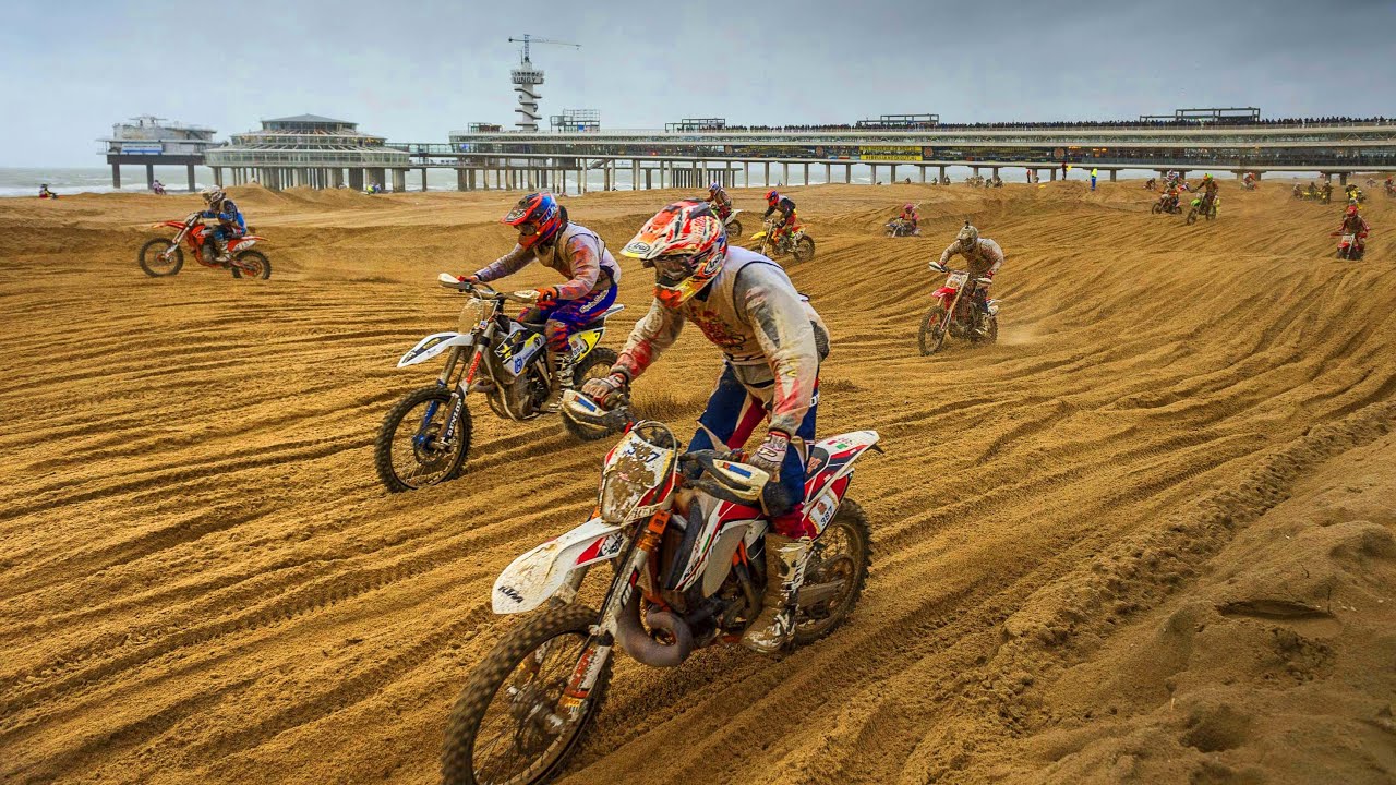 Dirt Bike Racing